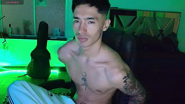 Damon  333 online show from 11.02.25