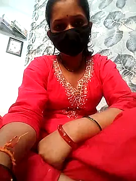 Snapshot of Poojashrma33 chatting on 07.22.26 Poojashrma33 online show from 07.22.26