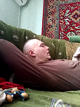 Pineapple04 online show from 02.15.26