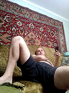 Pineapple04 online show from 07.01.26