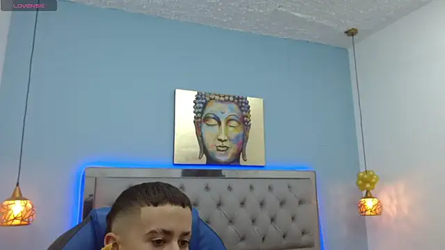 Xavii18 online show from 02.26.25