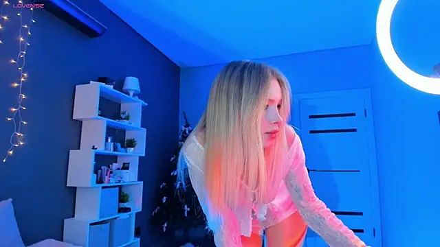 Snapshot of aneta_alisha chatting on 03.01.25 aneta alisha online show from 03.01.25