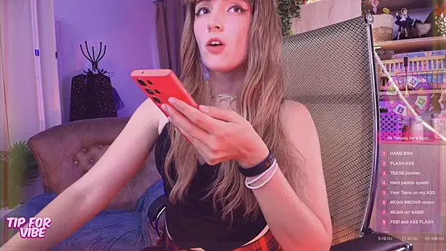 Toxic Ellies online show from 09.14.25