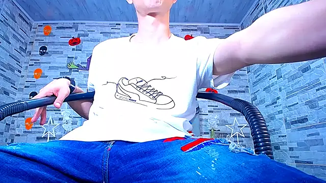 ADAM HOT online show from 10.25.25