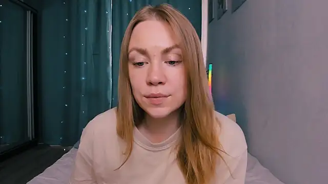 InsatiableFoxX online show from 04.23.26