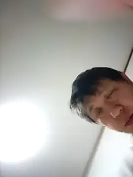 Snapshot of 07YUKIO chatting on 01.21.25 07YUKIO online show from 01.21.25