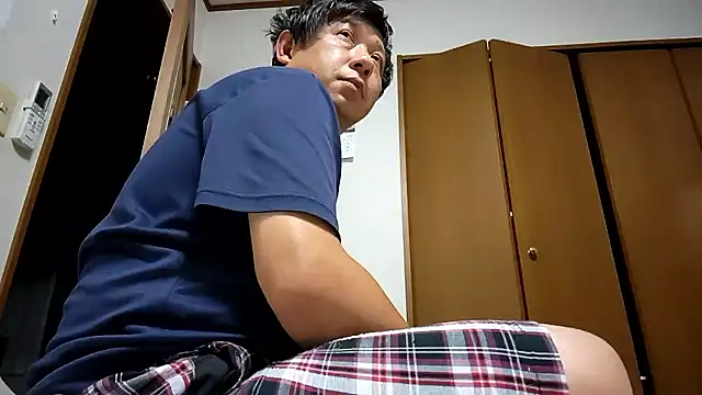 Snapshot of 07YUKIO chatting on 09.26.25 07YUKIO online show from 09.26.25