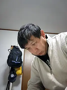 Snapshot of 07YUKIO chatting on 12.15.25 07YUKIO online show from 12.15.25