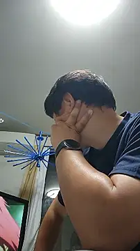 Snapshot of 07YUKIO chatting on 06.23.26 07YUKIO online show from 06.23.26