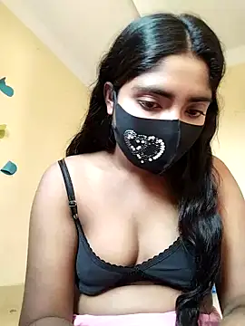 Snapshot of Lina-Rose chatting on 03.06.25 Lina-Rose online show from 03.06.25