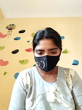 Snapshot of Lina-Rose chatting on 03.09.25 Lina-Rose online show from 03.09.25