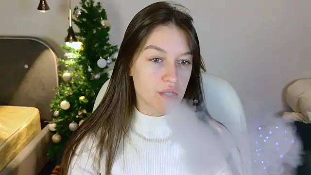 Snapshot of Alice__grace chatting on 01.22.25 Alice  grace online show from 01.22.25