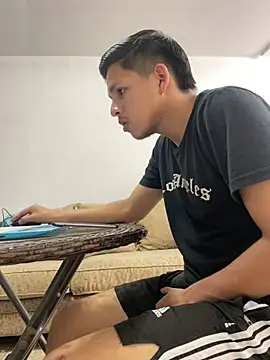 Dani202017 online show from 02.25.25