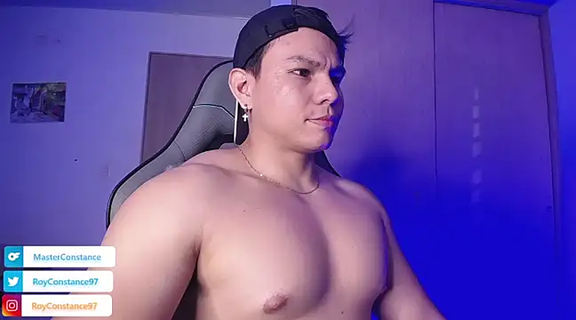 Snapshot of RoyConstance chatting on 03.21.25 RoyConstance online show from 03.21.25