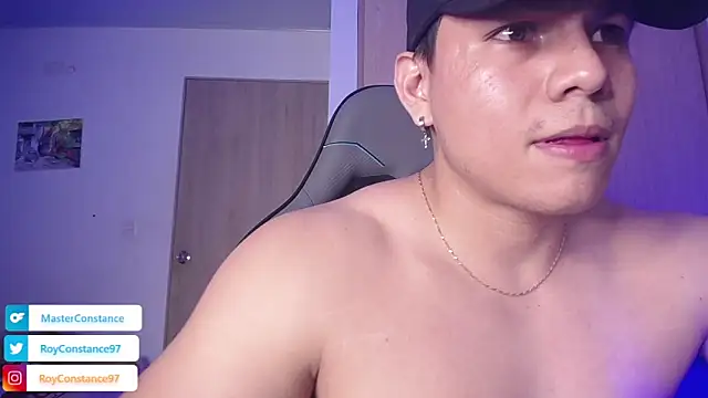 Snapshot of RoyConstance chatting on 03.23.25 RoyConstance online show from 03.23.25