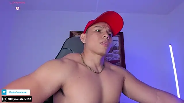 Snapshot of RoyConstance chatting on 09.09.25 RoyConstance online show from 09.09.25