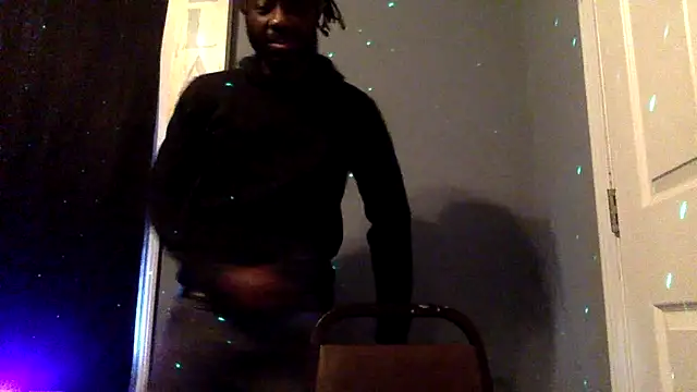 Snapshot of shomeagudtyme chatting on 11.28.25 shomeagudtyme online show from 11.28.25