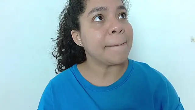 yulissa18 online show from 03.09.25