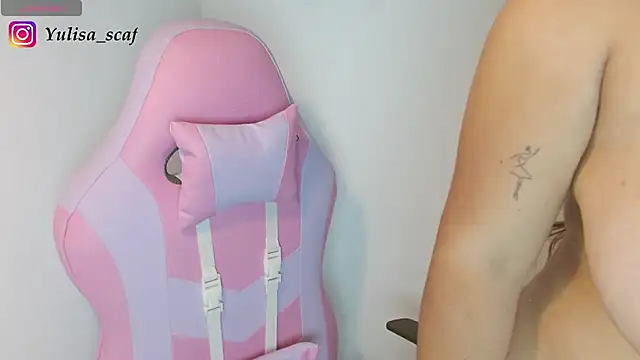 yulissa18 online show from 06.11.26