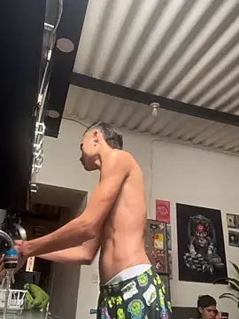 soyander03  online show from 01.05.25