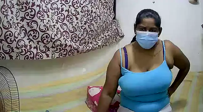 Snapshot of selharsha chatting on 03.21.25 selharsha online show from 03.21.25