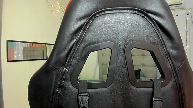 valentina 0  online show from 02.14.25