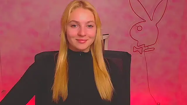 Snapshot of Milka_kiss_ chatting on 12.06.24 Milka kiss online show from 12.06.24