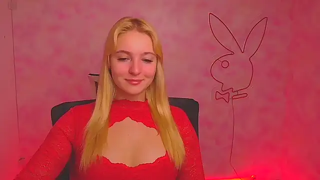 Snapshot of Milka_kiss_ chatting on 12.09.24 Milka kiss online show from 12.09.24