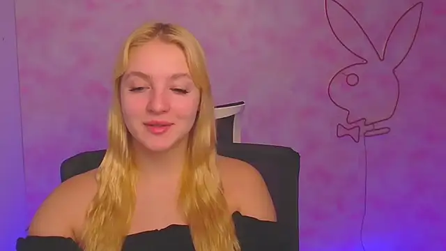 Snapshot of Milka_kiss_ chatting on 12.12.24 Milka kiss online show from 12.12.24