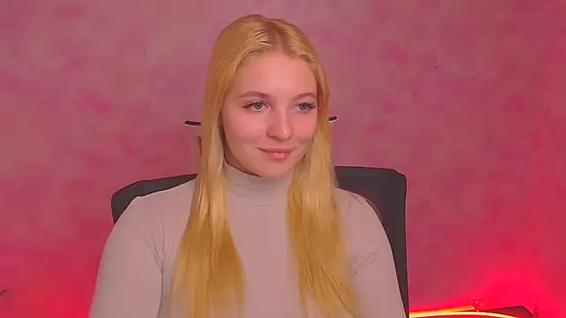 Snapshot of Milka_kiss_ chatting on 01.09.25 Milka kiss online show from 01.09.25