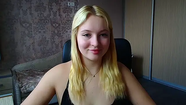 Milka kiss  online show from 03.25.26