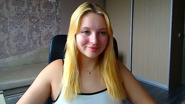 Milka kiss  online show from 07.13.26