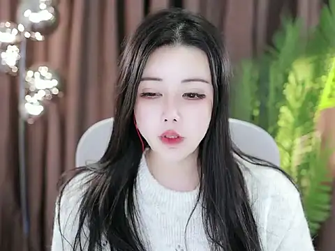 Snapshot of Qiaoqiao_ chatting on 01.11.25 Qiaoqiao online show from 01.11.25