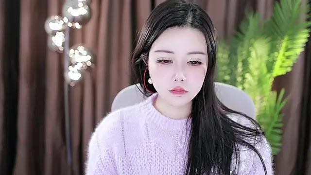 Snapshot of Qiaoqiao_ chatting on 01.16.25 Qiaoqiao online show from 01.16.25