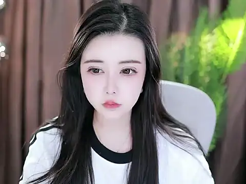 Snapshot of Qiaoqiao_ chatting on 02.07.25 Qiaoqiao online show from 02.07.25