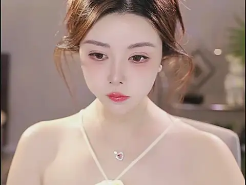 Qiaoqiao  online show from 01.31.26