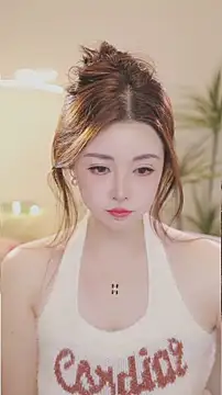 Qiaoqiao  online show from 03.08.26