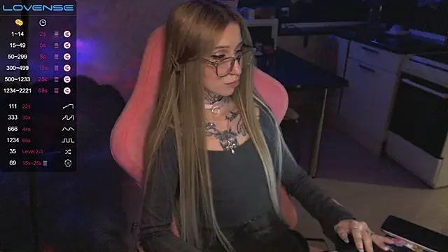 yngmilf online show from 03.13.25