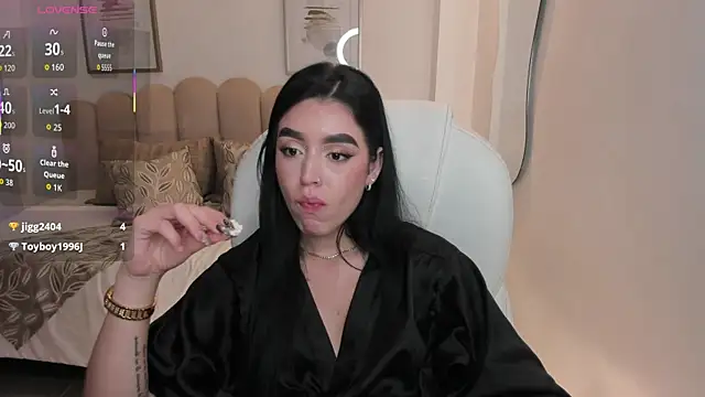 zoee jackson online show from 06.08.26