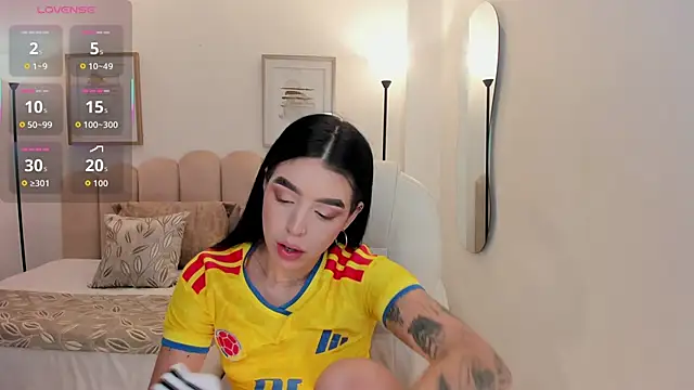zoee jackson online show from 06.17.26