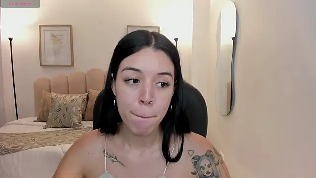 zoee jackson online show from 07.06.26