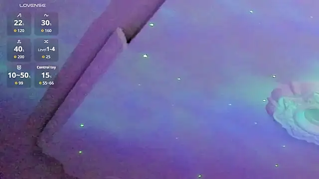 Snapshot of K--E chatting on 11.15.25 K--E online show from 11.15.25