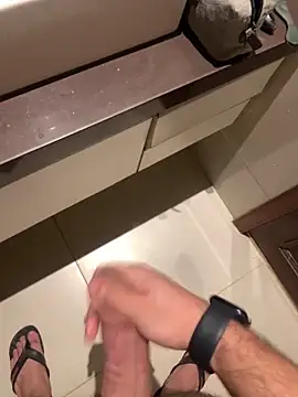 Snapshot of smithrosinha chatting on 10.08.25 smithrosinha online show from 10.08.25