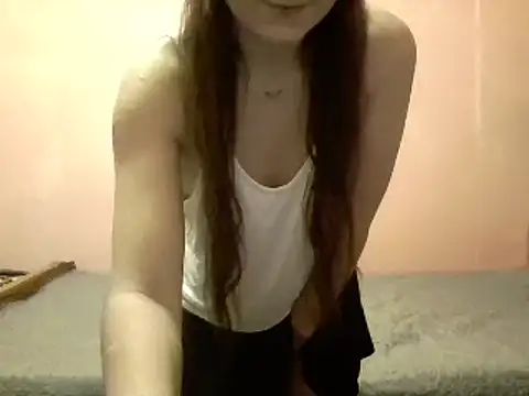 Snapshot of MaxWellas6 chatting on 02.07.25 MaxWellas6 online show from 02.07.25