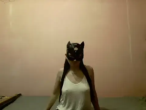 Snapshot of MaxWellas6 chatting on 02.10.25 MaxWellas6 online show from 02.10.25