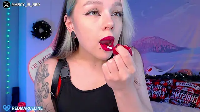 Snapshot of meowceline chatting on 12.12.24 meowceline online show from 12.12.24