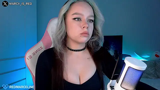 Snapshot of meowceline chatting on 02.18.25 meowceline online show from 02.18.25
