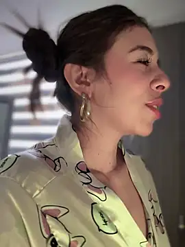 AmmyCollinsW online show from 02.21.25