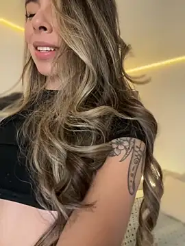 AmmyCollinsW online show from 10.03.25