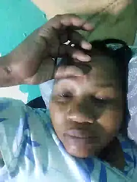 Snapshot of Bustyslave48 chatting on 12.17.24 Bustyslave48 online show from 12.17.24